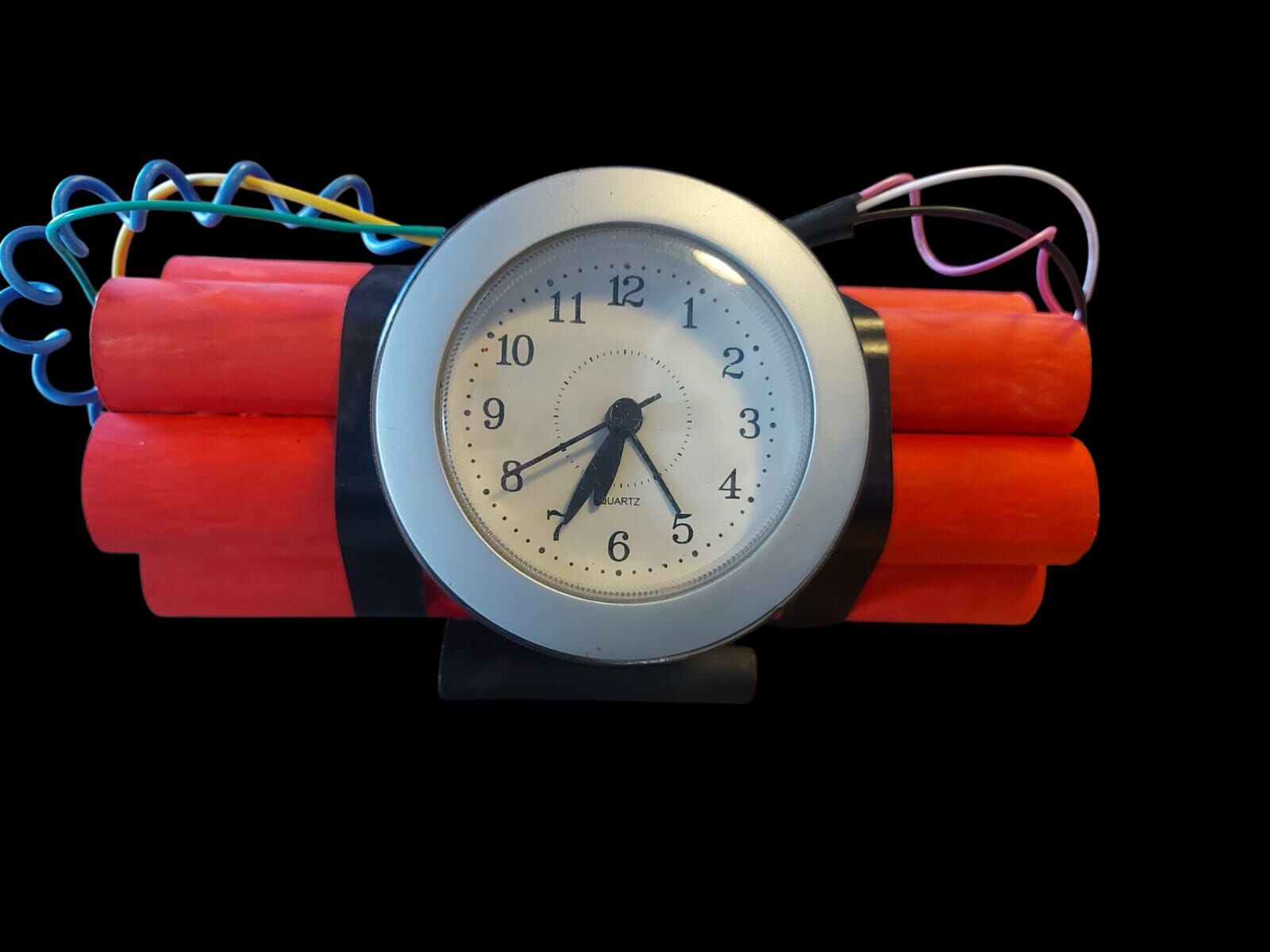 22x10x13 cm. Masa Saati Modeli