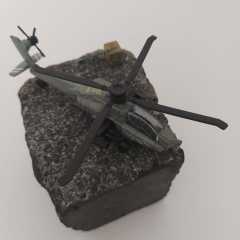 Tepe Üstünde Helikopter Motifi