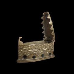 10x4.5x7 cm. Pirinç Malzeme Küçük Boy Dekoratif Kömürlü Ütü Modeli