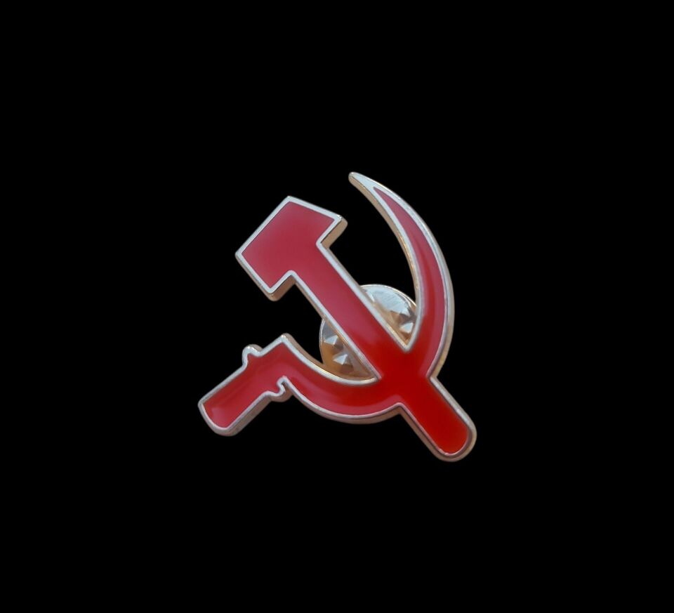3x3 cm. Metal Hammer&Sickle (Orak&Çekiç) Rozet Klipsli