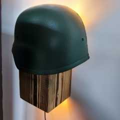 Yarım Balistik Miğfer Duvar Apliği