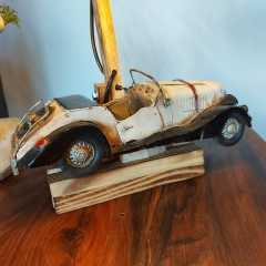 Klasik Araba Motifli Ahşap Abajur