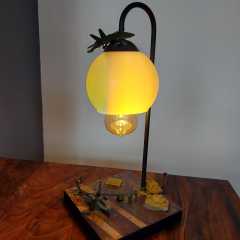 Modern Abajur Üzerinde Askeri Faaliyet