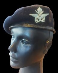 Kraliyet Hava Kuvvetleri Alayı Bere (57 Numara)