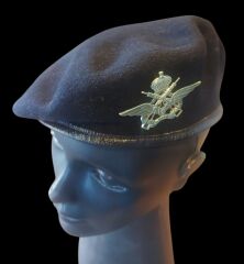 Kraliyet Hava Kuvvetleri Alayı Bere (57 Numara)