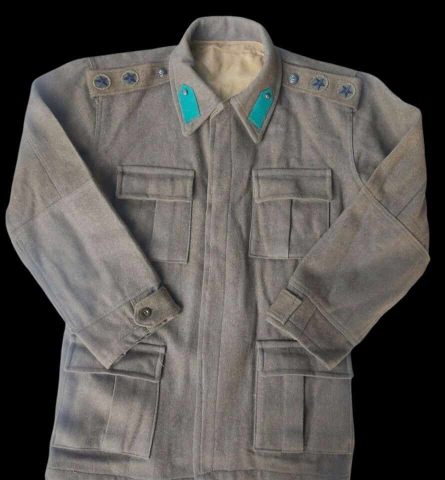 1988 KKK Sb. Dahili Elbise (Ceket-Pantalon)( M Beden )P.Ütğm.