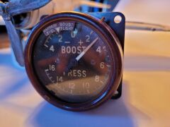 Kraliyet Uçağı Basınç Göstergesi