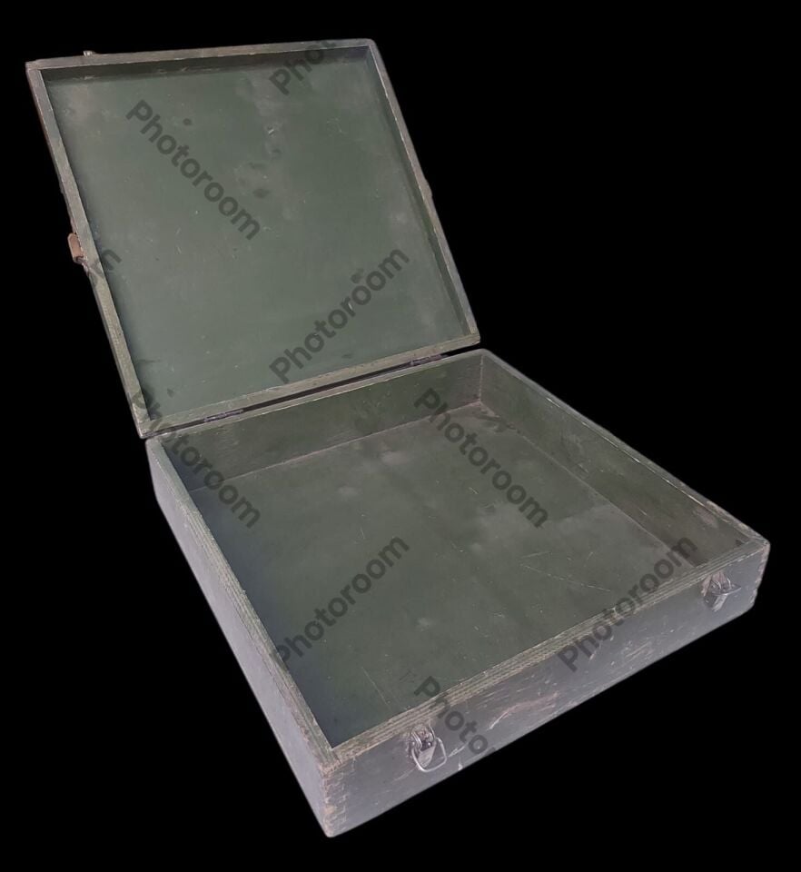 43x43x11 cm. 1988 Sovyet Ahşap Mühimmat Sandık Haki Renk
