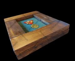 20x25x4 cm. Vintage Ahşap Duvar Çerçevesi Model-3 (İstiklal Madalyası İle Birlikte)