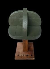 13x13x31.5 cm. US Motifli Ahşap Şapka Standı