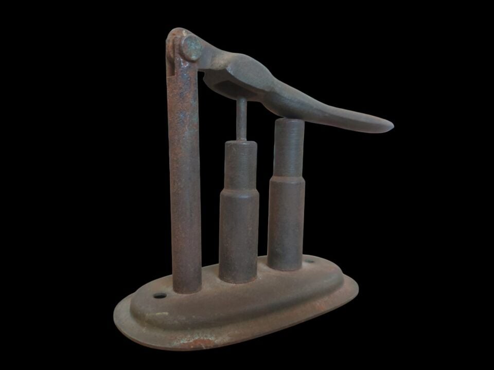13x6x10 cm. Vintage Mühürleme Kapsül Sıkıştırma Aleti  (Trench Art/Siper Sanatı )