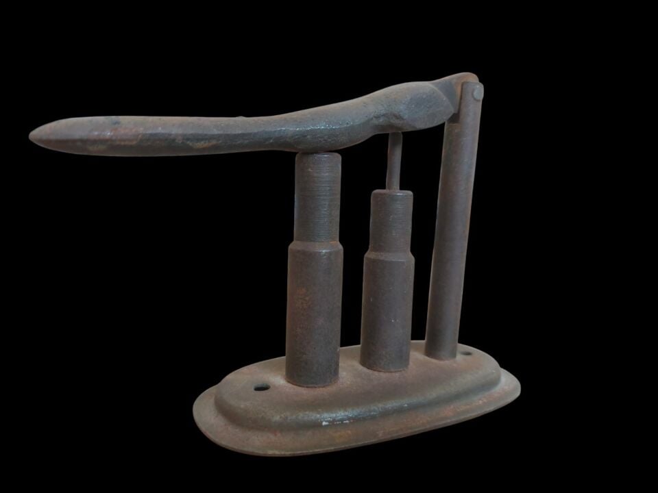 13x6x10 cm. Vintage Mühürleme Kapsül Sıkıştırma Aleti  (Trench Art/Siper Sanatı )