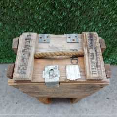35x20x44 CM. Orjinal Ahşap Mühimmat Sandığı