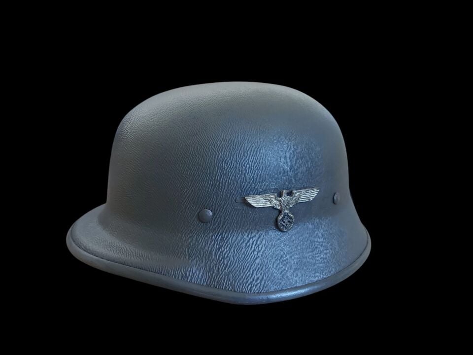 Ww2 Dönemi Haki Renk Alman M42 (Stahlhelm M1942) Model -Heer (Kara Kuvvetleri) Zamak Amblem Repredüksiyon Sert Plastik Miğfer Modeli
