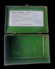 1950 Batı Almanya (Batı Berlin) Metal İlk Yardım Çantası (Kullanılmamış-Dolu Vaziyette)
