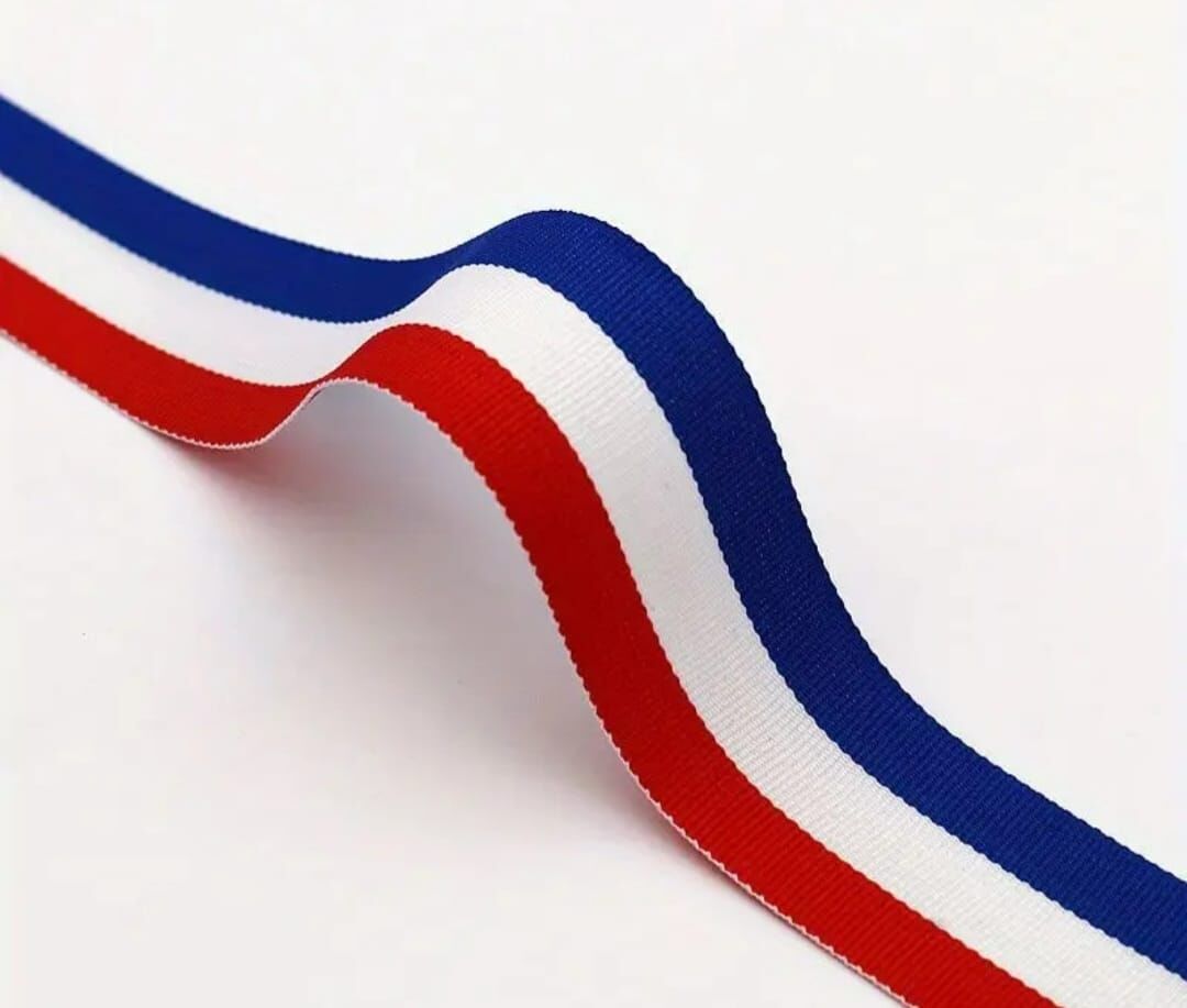 1 MT. Polyester Kurdele ( Madalyonlar ve Giyim Süslemeleri İçin)