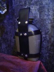 Dekoratif Deri Kılıflı Matara Modeli