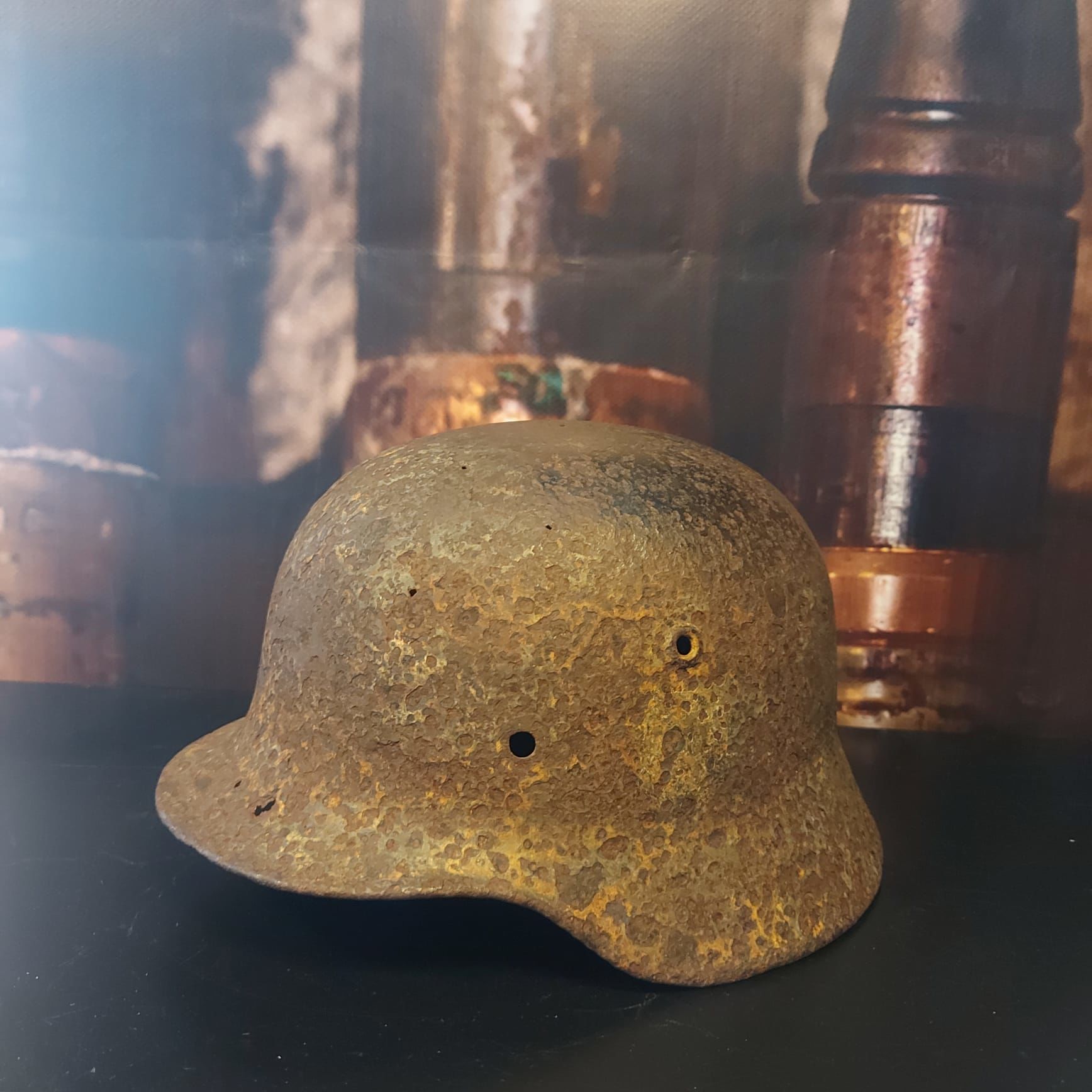 Ww2 Dekalli Kar Kamuflajlı Alman Relic Miğfer (Orjinal Ürün)
