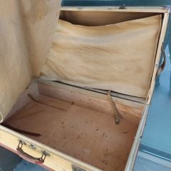 86x51x32 cm. Vintage Subay Bavulu