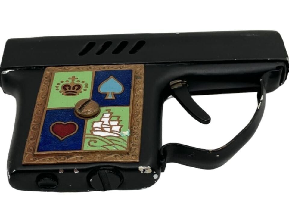 5x7 cm. Corona Marka Fly Pistol Serisi Cloissane İşçilikli Gazlı Çakmak