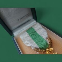 Suriye Devlet Nişanı (Kutusunda-Orjinal Ürün)