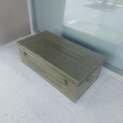 90x48x32 cm. Vintage Metal Sandık Modeli
