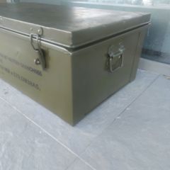 90x48x32 cm. Vintage Metal Sandık Modeli