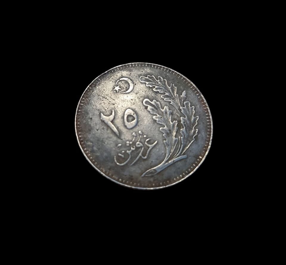 3 cm Çap 1938 Basımı Türkiye Cumhuriyeti 20 Kuruş