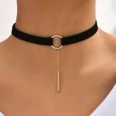 Donna Siyah Renk Süet Choker Kolye