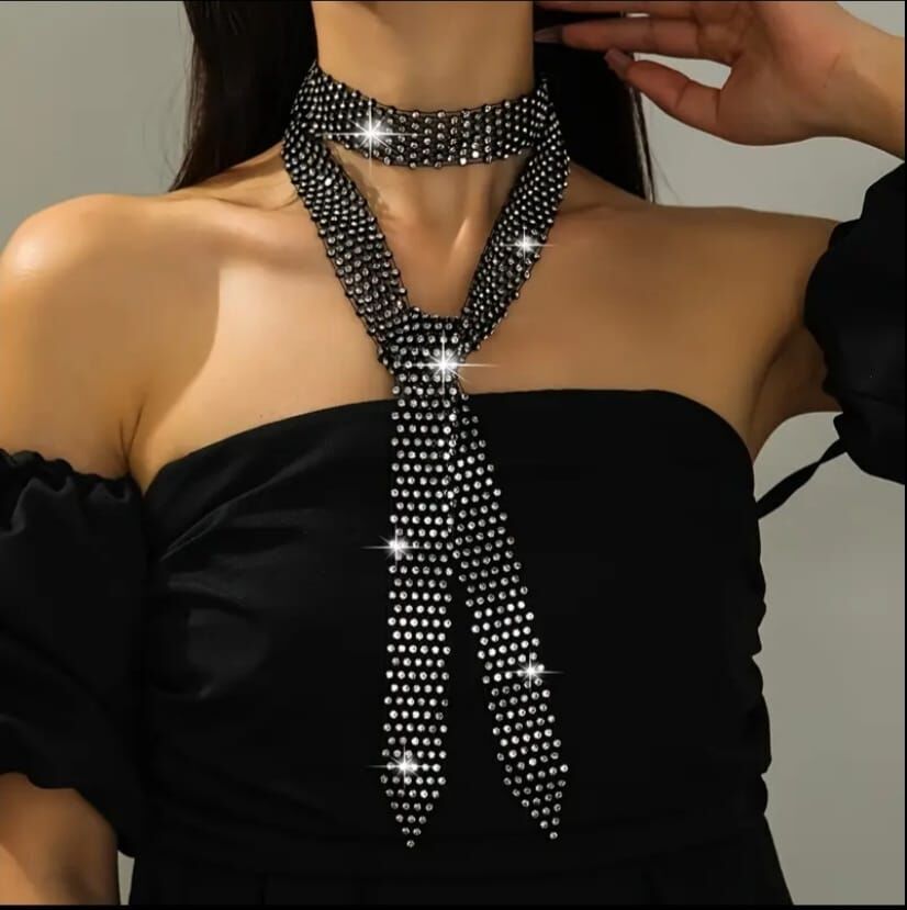Donna Rhinestone Taşlı Zarif Kadın Kolye Modeli