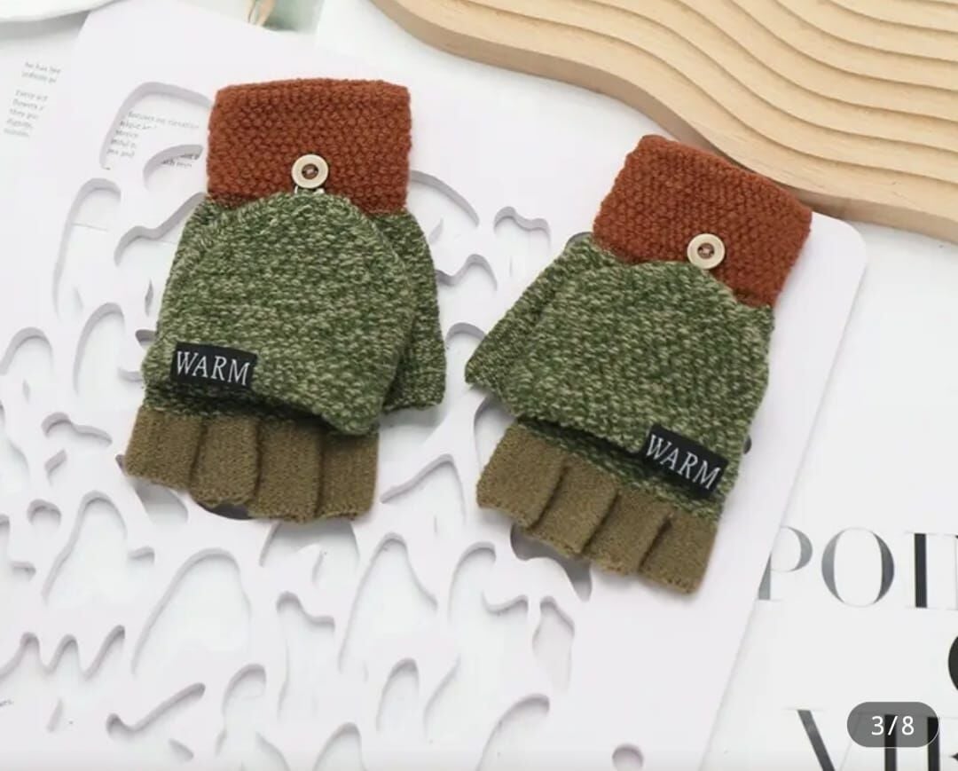 Zeytin Yeşili Renk Yarım Parmak Yün Eldiven Kadın