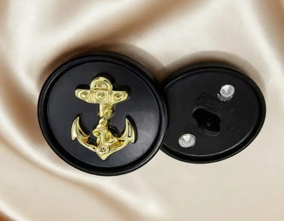 2.3 cm. Çap Çapa Motifli  Siyah Renk Metal Düğme (Adet Fiyatıdır)