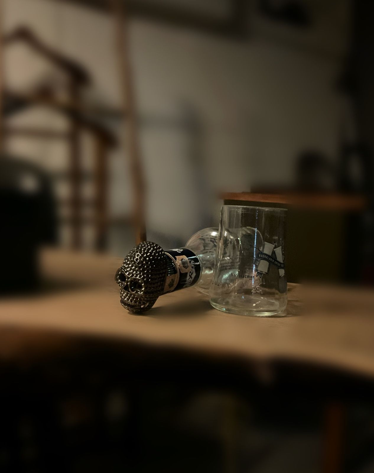 İki Parçalı Cam Masa Dekoru