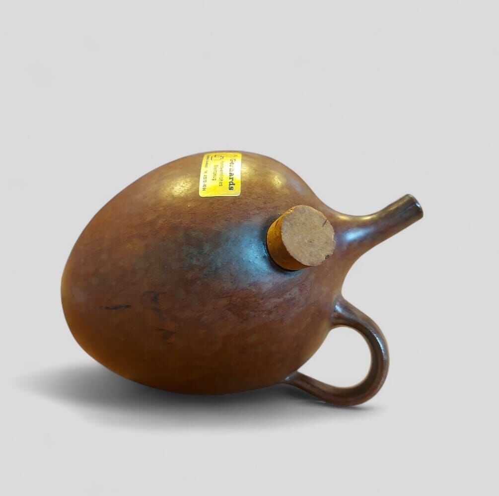 17 cm. Alman Gerhards El Yapımı Sürahi (20yy İkinci Yarısı)