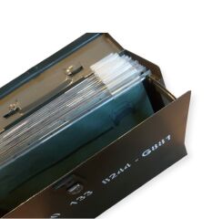 45x15x27 cm. İngiliz 1940'lar Metal Evrak-Dosya Çantası (Körüklü-Raylı)