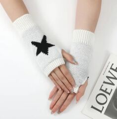 Beyaz Renk,Yıldız Örgü Yarım Parmak Yün Eldiven (Çift)