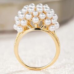 Donna Altın Renk Taklit İnci İşlemeli Şık ve Zarif Yüzük Modeli (8 Numara)