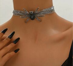 Donna Katman Zincir Yaka Gotik Örümcek Kolye Modeli