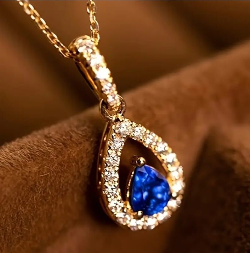 Donna Mavi Renk Zirkonya Gözyaşı Kolye