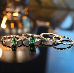 Donna 4 Parça Klasik Yeşil Renk Zirkonya Yüzük Seti (8 Numara)