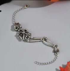 Donna Gotik Tarzı İskelet Bileklik Modeli