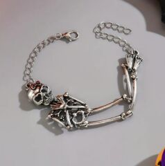 Donna Gotik Tarzı İskelet Bileklik Modeli