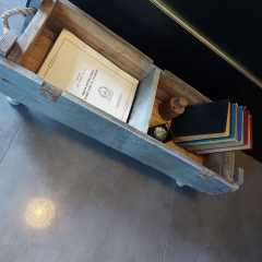 Ahşap Ayak Gri Sandık Organizer Modeli