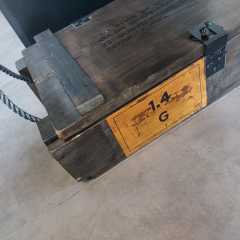 67x37x17 cm Siyah Dekoratif Sandık