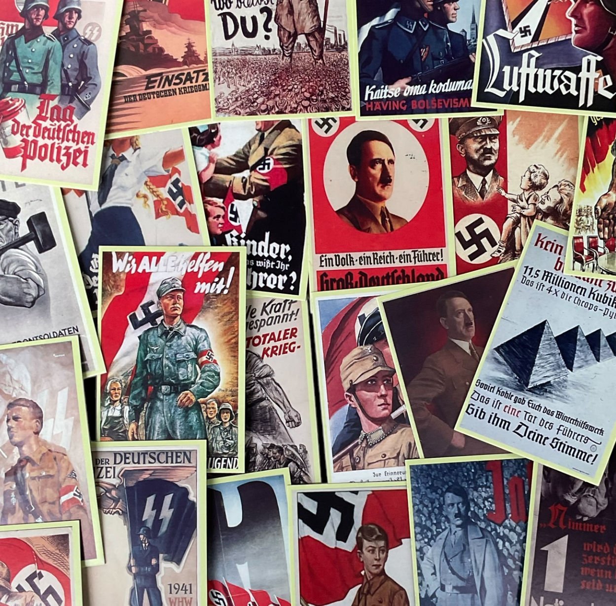 8.5x6 cm. 29 Adet N. Propaganda Kartları