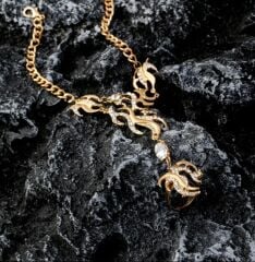 Donna Bohem Tarzı Altın Kaplama Parlak Kübik Zirkonya Detaylı El Zinciri