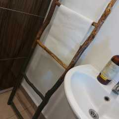 Doğal Ahşap Merdiven Havluluk Modeli-1