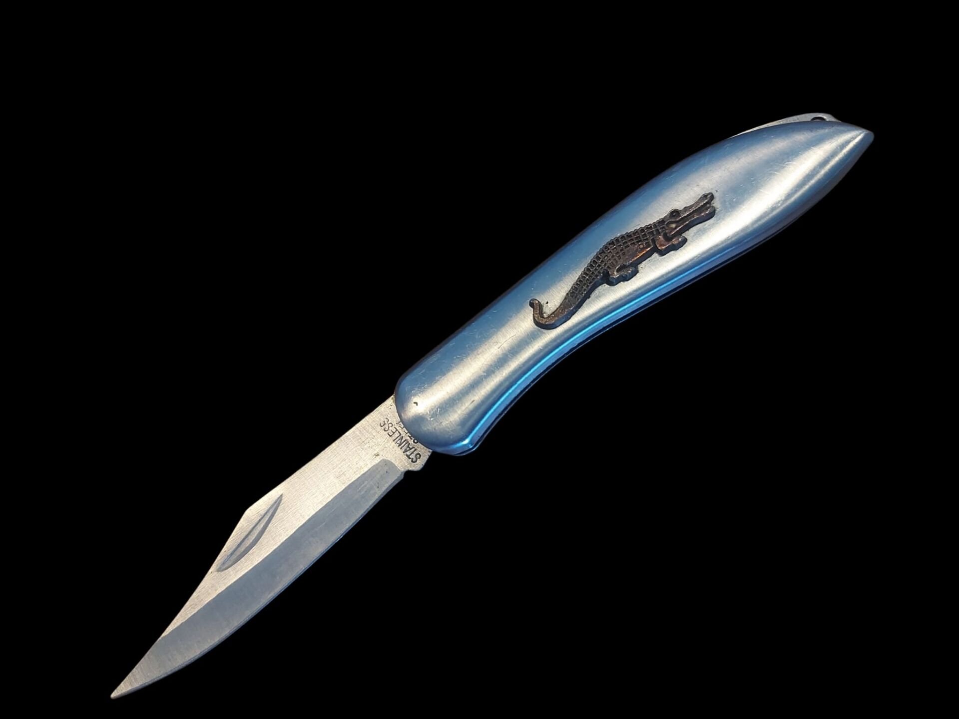 16 cm. Lacoste Paslanmaz Çelik Çakı