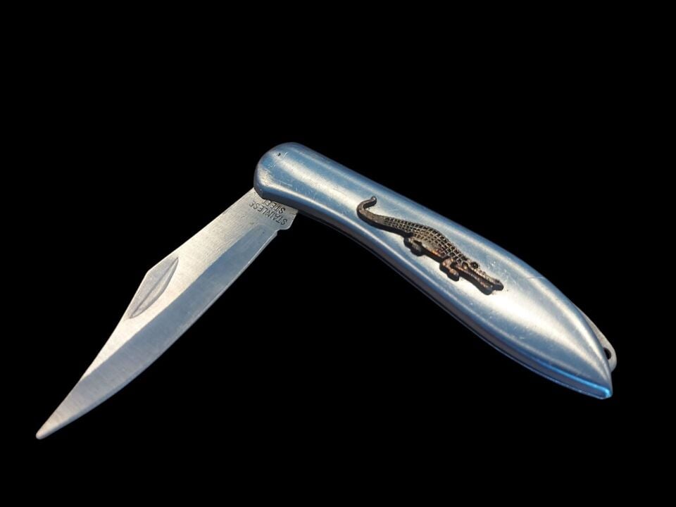 16 cm. Lacoste Paslanmaz Çelik Çakı