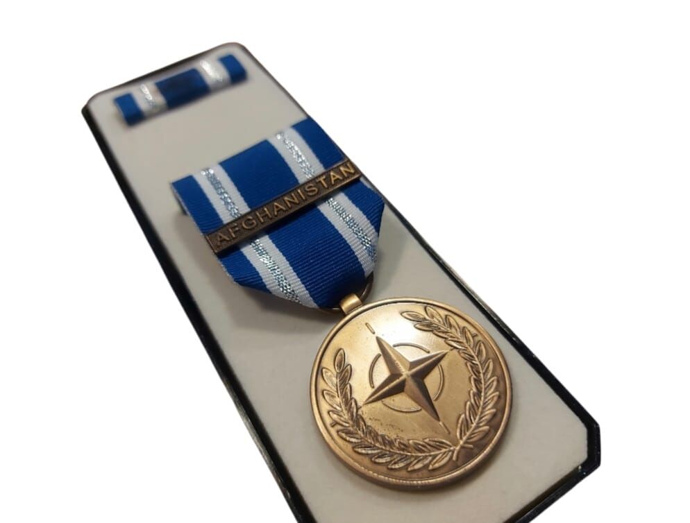 Nato Afganistan Madalya Kutusunda